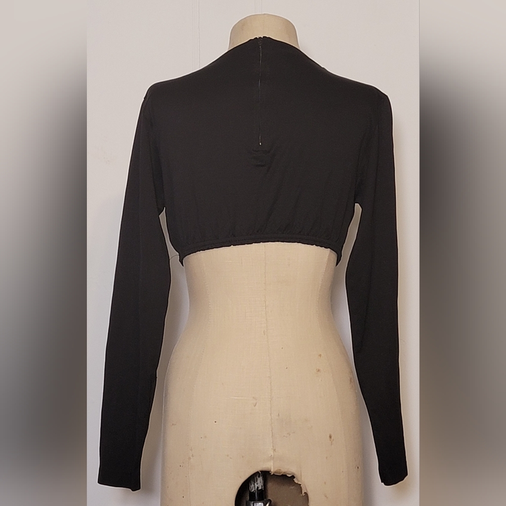 Vintage black stretchy long sleeve crop top. Small.